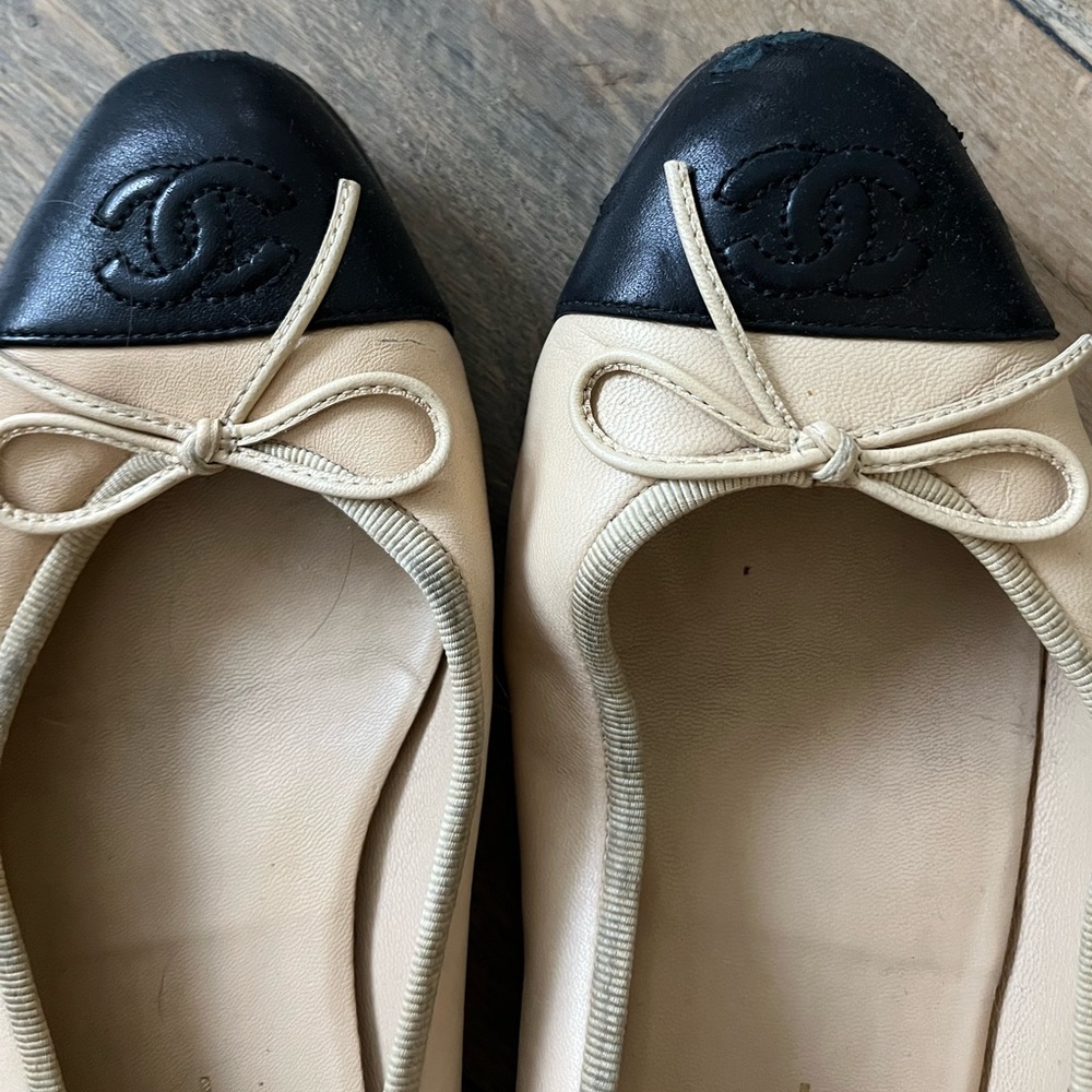 CHANEL Ballerina flats size 38